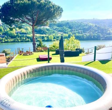 Douro in Melres