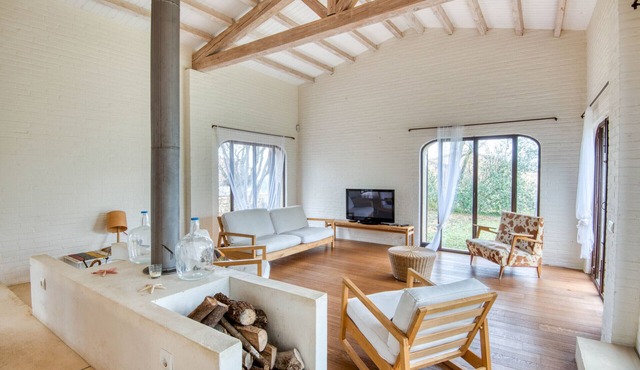DUNA: Beautiful modern house in Canapost in Peratallada