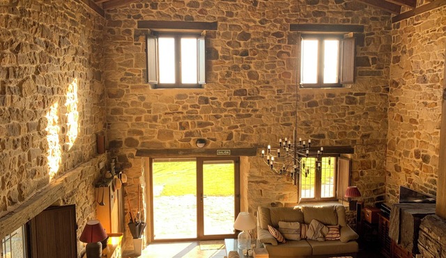 El Manantial Casa Rural con Maravillosas Vistas en un Paraje Excepcional in Liérganes