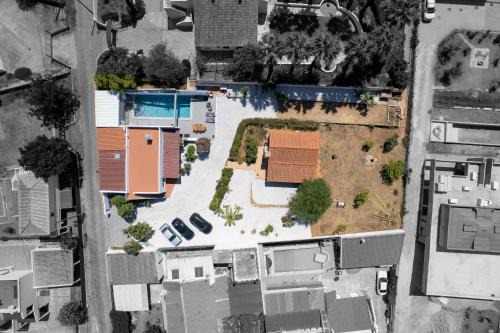 ELI - Villa com 2 casas independentes - HolidaysPT in Olhao