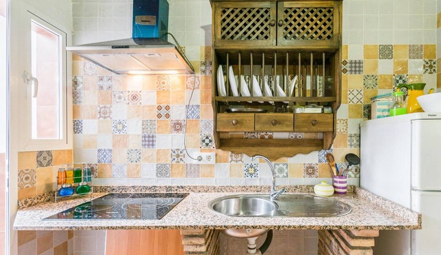 Enjoy a sunny vacation in this Andalusian vacation home in El Centenillo. in El Centenillo