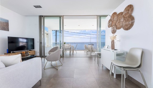 Estanyol Mar - Apartment with Terrace, Sea View, Ideal for Groups & Families in Llucmajor