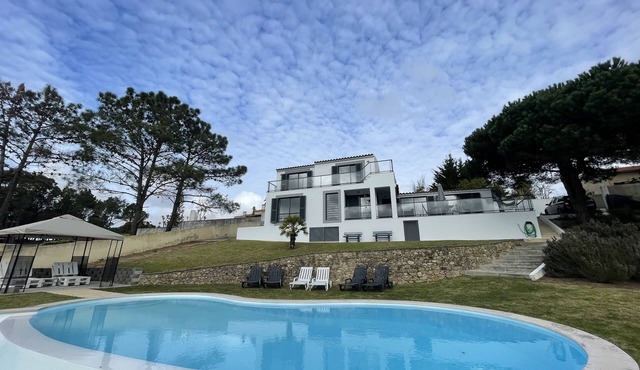 Fabulous 3 Bedroom Villa with Private Pool & Gardens in Santo Isodoro