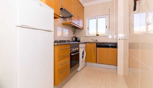 Family Holiday apartment By Ideal Homes, Vale de Parra, Albufeira in Albufeira