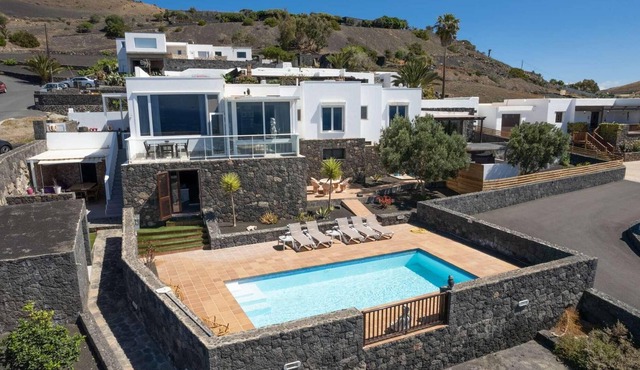 Great choice for a large group travelling together in La Asomada