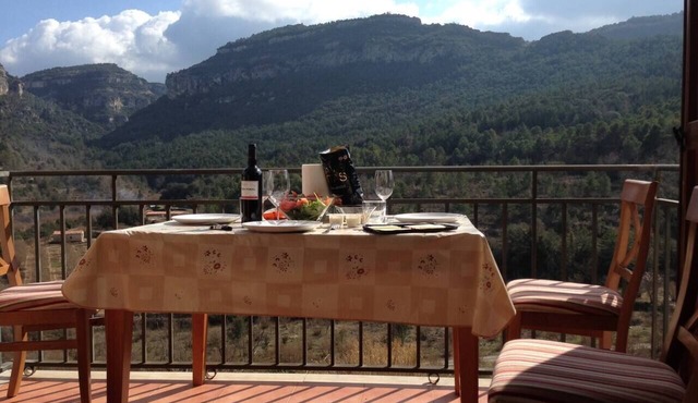 Homerez - Beautiful appartement for 4 ppl. with terrace at Capafonts in Capafonts