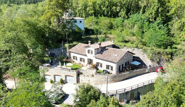 Homerez - House in Ogassa in Ogassa