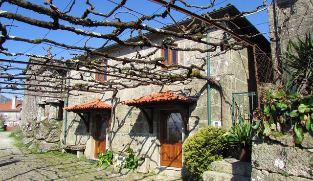 Homerez - Spacious house for 7 ppl. at Ponte da Barca in Ponte da Barca