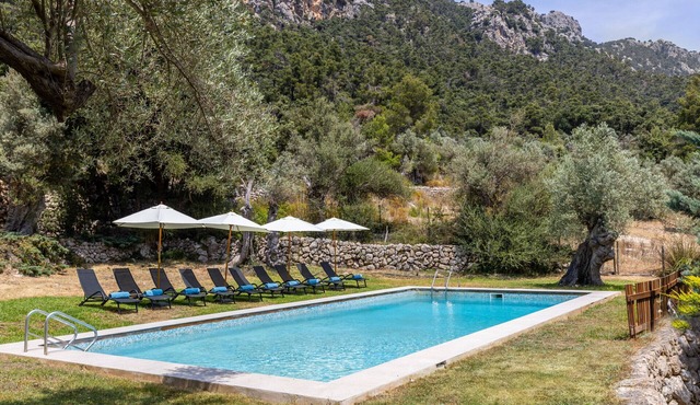 Honor - Rustic villa with Sauna, GYM and Heated pool in Bunyola