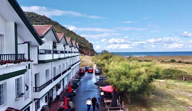 Hostal de Berria in Santoña