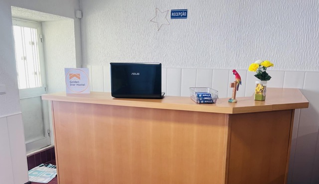 Hostel Golden Star in Gião
