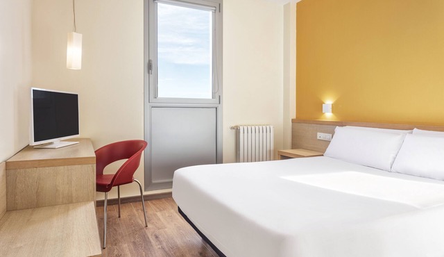 Hotel 280 Zaragoza in Calatorao