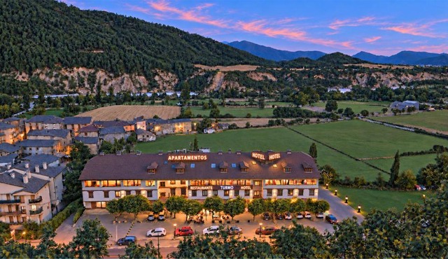 HOTEL TurMo in Labuerda