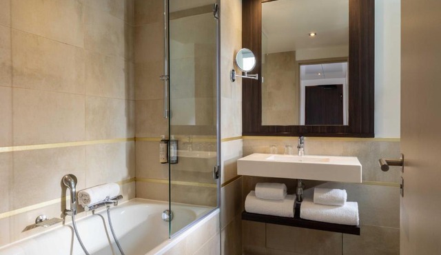 Hotel Villa Saxe Eiffel in Paris