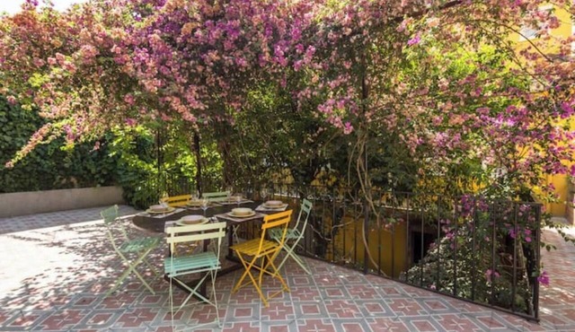 House with a quiet terrace in Peso da Régua