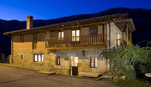 La Casa de Hijas in Puente Viesgo