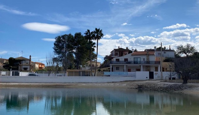 Las Palmeras Playamonte in Navarrés