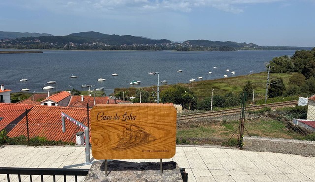 LINE HOUSE in Seixas