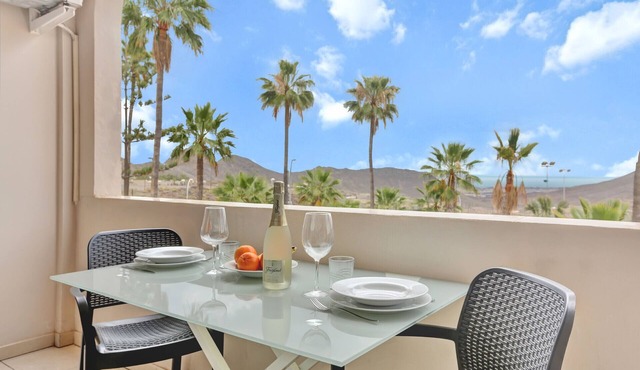 Little Chayofa, Panoramic Balcony, Pool, Wifi in Arona