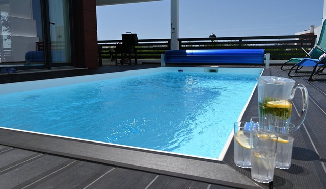 Luxurious villa with sea view and private pool in Ericeira