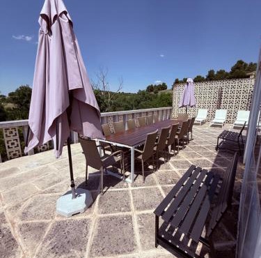 Luxury Villa con piscina y tenis privados cerca Puy Du Fou in Argés