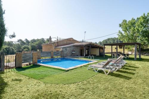 Masia Caltiku in Querol