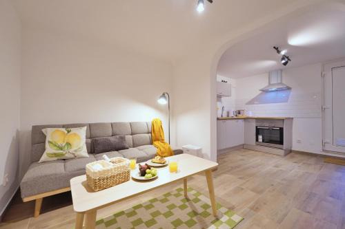 MBird Casa Limão Hideaway Cascais in Abrantes