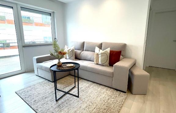 Modern Spacious Apartment in Entroncamento