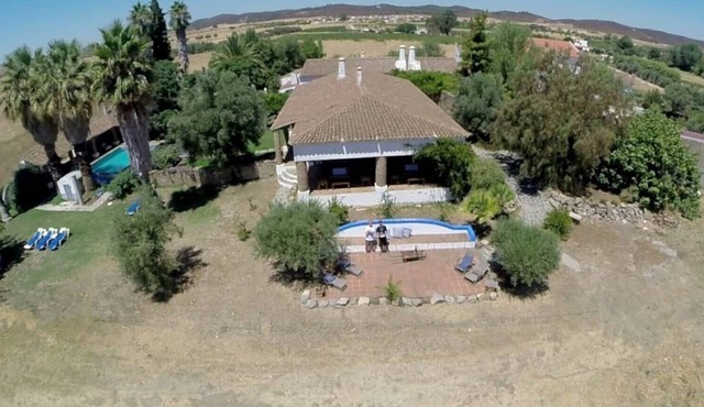 MONTE BRANCO MONSARAZ - All Houses 20/25 guests in Evora