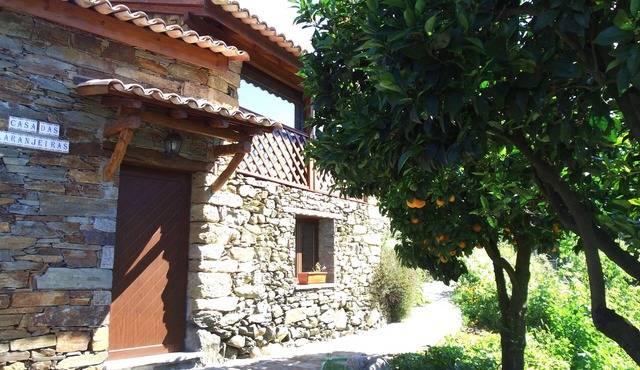 Mortazel River Houses - Casa das Laranjeiras in Mortazel