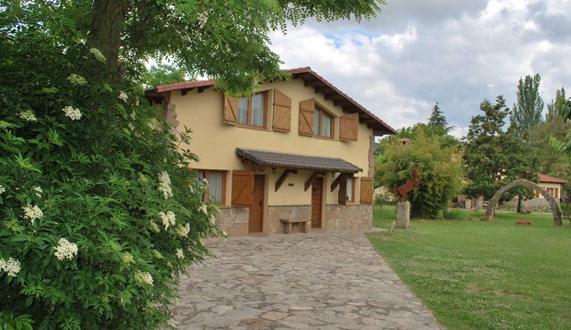 north house in Graus