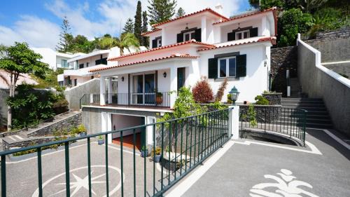 NostraCasa by LovelyStay in Santa Cruz