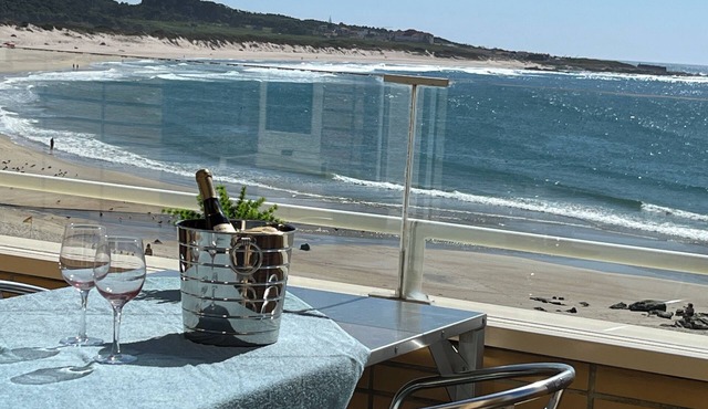 Océano: Very nice apartment and terace. in Vila Praia de Ancora