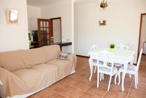 One bedroom apartement at Ponte da Barca 100 m away from the beach with city view shared pool and furnished terrace in Ponte da Barca