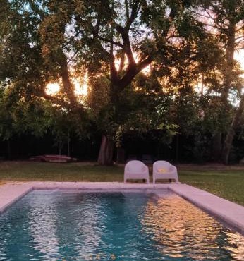Preciosa villa con jardin y piscina privada in Valencina de la Concepción