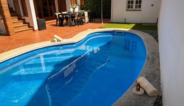 Private Villa with Pool & BBQ - Barcelona in Comarruga