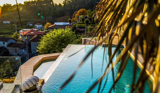 Quinta da Nascente★Apartment w/Balcony +Pool & BBQ in Soutelo