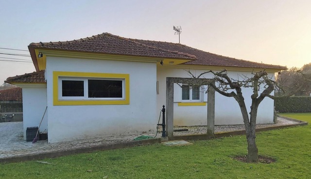 Quinta do Jardim - House with sunny garden 5 minutes from the center of Águeda. in Águeda