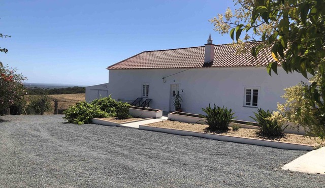 QUINTA DA CORTE - Alentejo estate in 9 hectares of countryside 10 minutes from the beach in sao francisco da serra