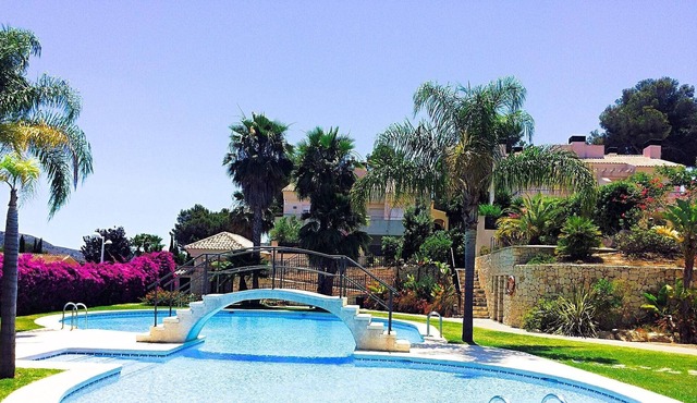 Relaxing, family - friendly 4 Bedroom villa surrounded by delightful gardens. in Moraira