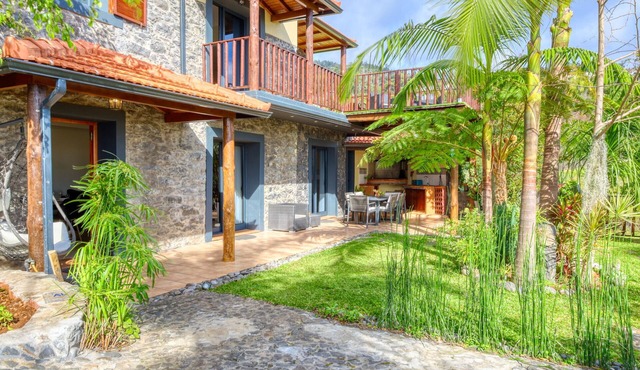Ricardo House, a Home in Madeira in Calheta