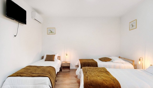 Room 'Quarto 5 Piso Superior - Quinta Df' with Mountain View, Wi-Fi and Air Conditioning in Coimbra