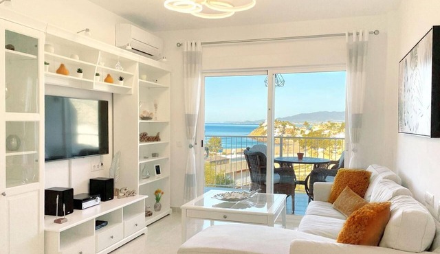 Sophie holiday flat with shared pool in Bolnuevo