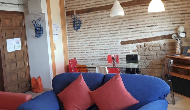 Toledo Flat - Two Bedroom Apartment, Sleeps 6 in Toledo