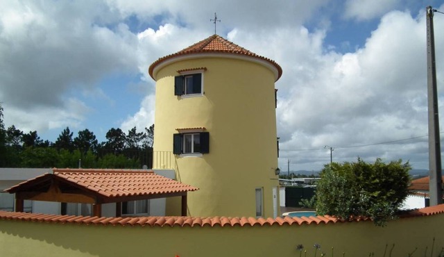 Traditional windmill completely renovated with private pool in Paradela