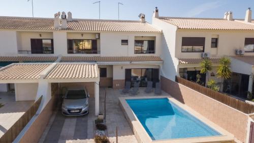 Villa A7 by HelloVacations in Albufeira