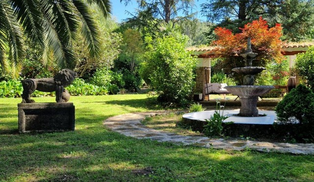 Villa Axarquía de Gredos y Casa Paco de Gredos in Arenas de San Pedro