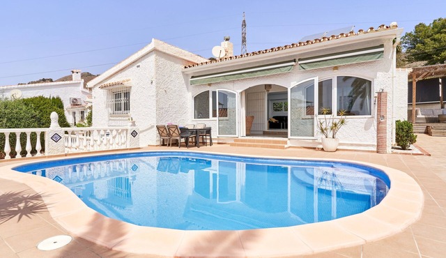 Villa "Casa Ambar" with Sea View, Private Saltwater Pool & Wi-Fi in Nerja