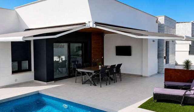 Villa Centauro | Private pool and detached home near the beach in Pulpí