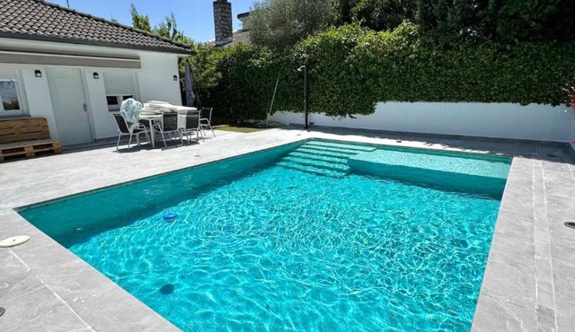 Villa Completa con Piscina y Barbacoa in Navahondilla